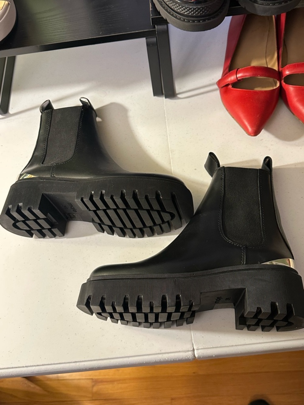 Maje Chelsea Black Lug Sole Boots New Sz 36 5.5 - Picture 3 of 5